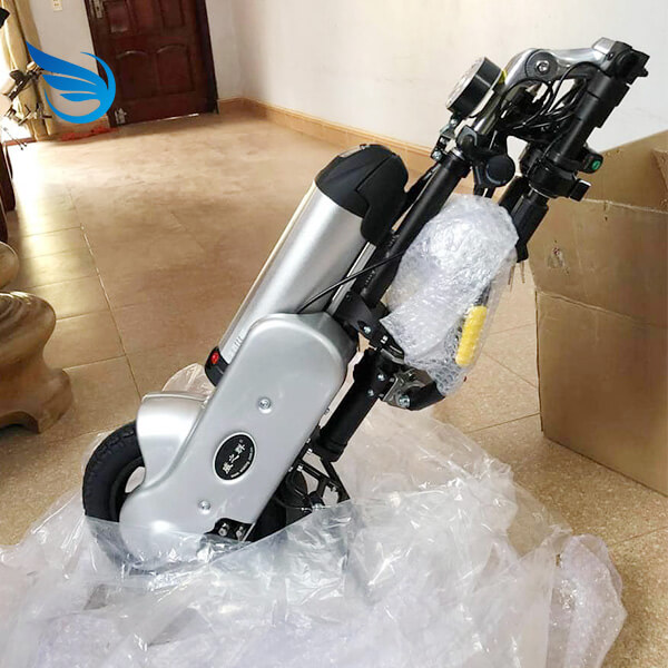 Đầu kéo xe lăn Wisking Q1