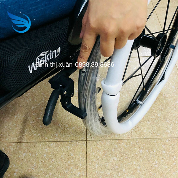 Xe Lăn Tay Wisking 8800