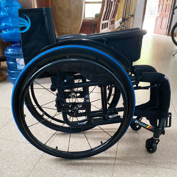 Xe lăn Thể Thao Innuovo