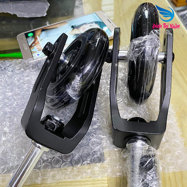 Bộ Càng Và Bánh Xe Lăn