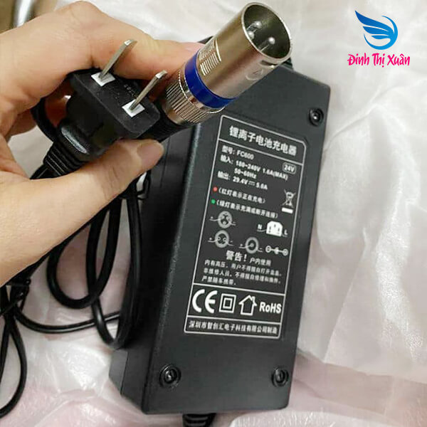 Sạc Xe Lăn, Đầu Kéo Điện Các Loại