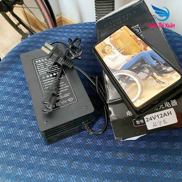 Sạc Xe Lăn, Đầu Kéo Điện Các Loại