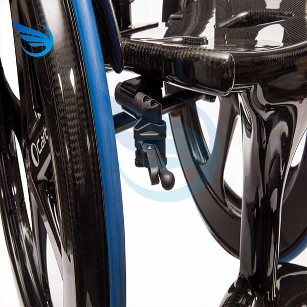 Xe Lăn Carbon Black CBII