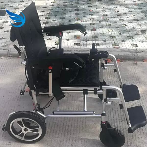 Xe Lăn Điện Siêu Nhẹ YiKai