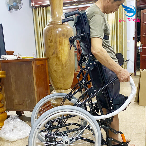 Xe Lăn Đứng TopMedi, Không Tự Động