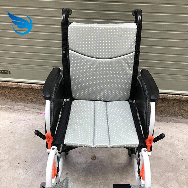 Xe Lăn Tay Kama Agile