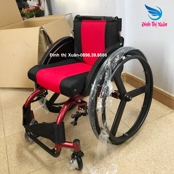 Xe Lăn Thể Thao Có Giảm Sóc