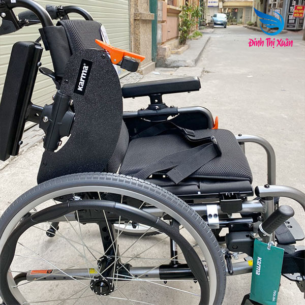 Xe lăm Kamar Flexx Junior