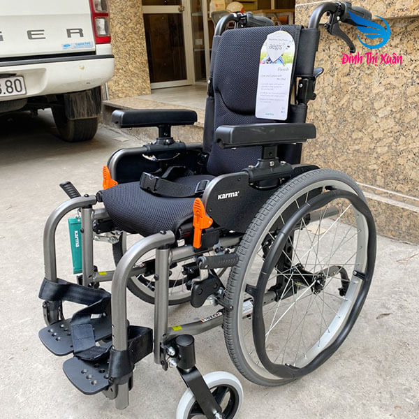 Xe lăm Kamar Flexx Junior