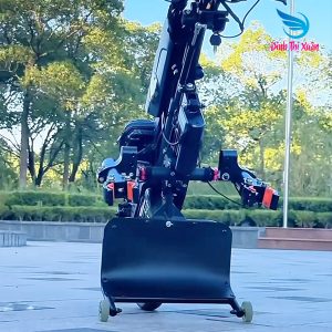 Đầu kéo xe lăn Wisking Q7 Cho Người Liệt Tứ Chi